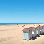 Grand Balcon Face Wifi Gratuit By Interhome Lägenhet *