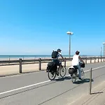 Apartment Grand Balcon Face Wifi Gratuit By Interhome *