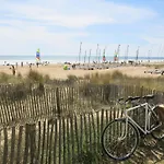 Grand Balcon Face Wifi Gratuit By Interhome Apartment Saint-Jean-de-Monts